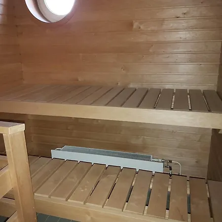 Aurora Jaetkaesaari Daire Helsinki