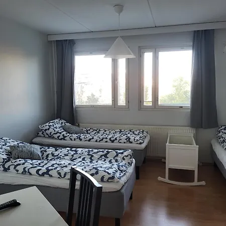 Aurora Jaetkaesaari * Helsingfors